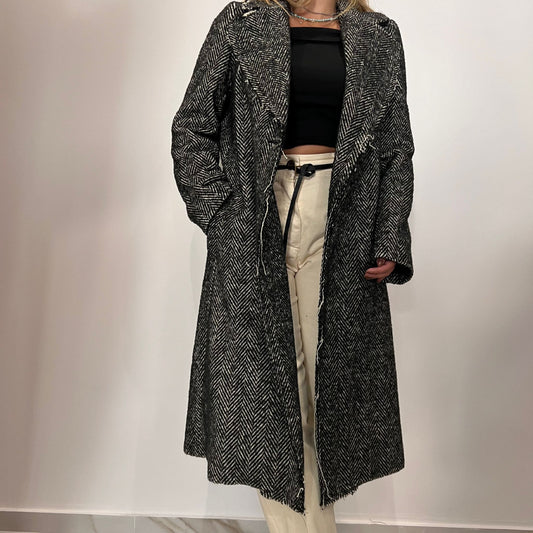 Cappotto Spiga Sfrangiato con Cintura Le Streghe